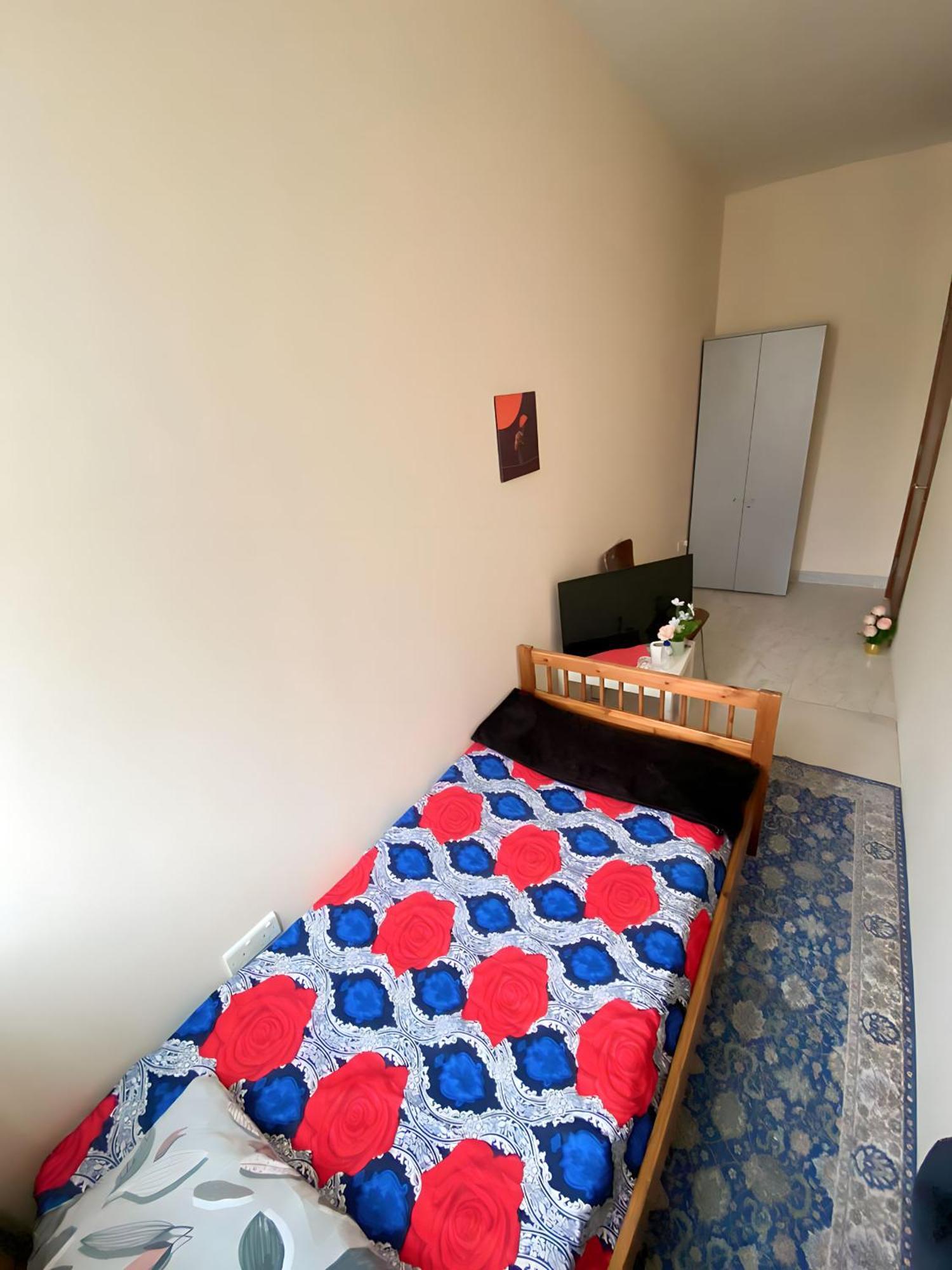 Abu Dhabi Comfortable Hostel Bagian luar foto